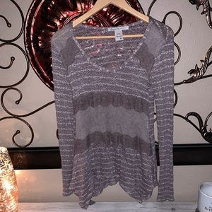 Thin knit sweater